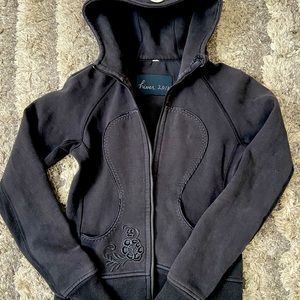 Lululemon hoodie small with embroidered florals back. Black